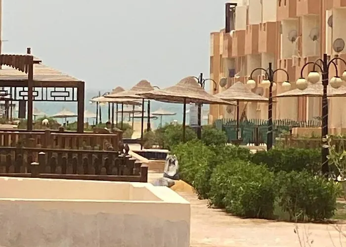 Alpesi faház شاليهات قرية بلو لاجون السياحية للعائلات